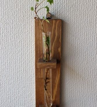 گلدان دیواری چوبی طرح گلپر