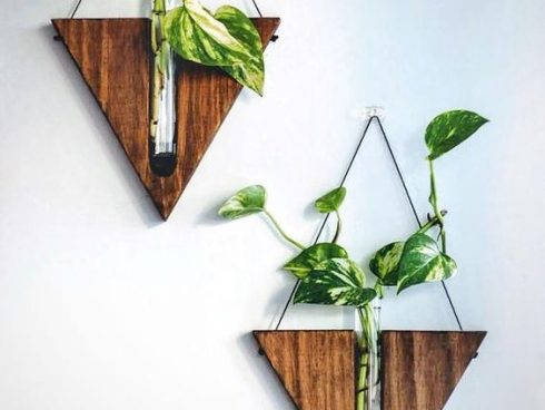 گلدان دیواری چوبی مثلثی